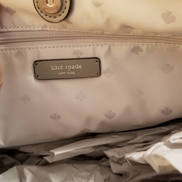KATE SPADE LEENA HAND BAG SALE!! SALE!! - Picture 5 of 6